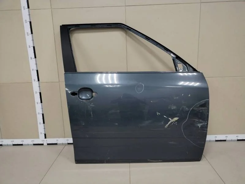 Дверь передняя правая Skoda Fabia (5J) 2007-2014