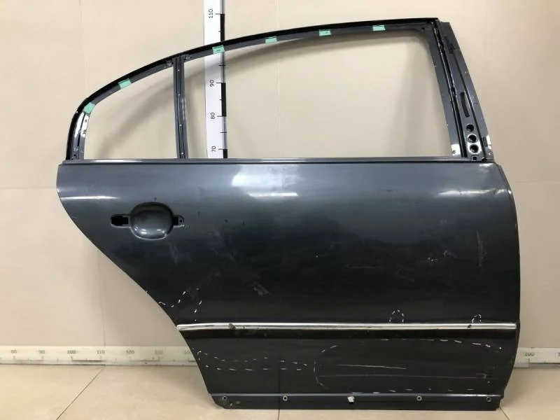 Дверь задняя правая Skoda Superb 2002-2008