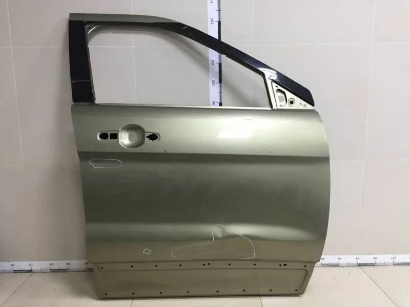 Дверь передняя правая Ford Explorer 2010>