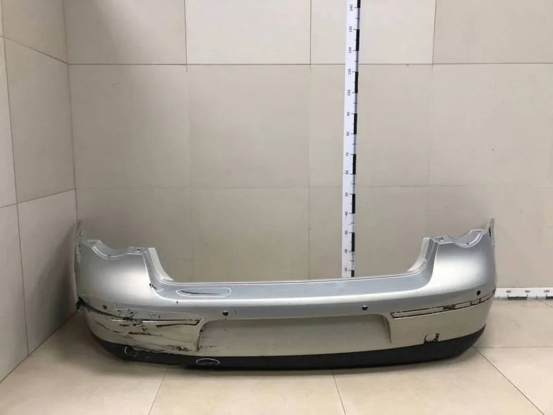 Бампер задний Volkswagen Passat B6 2005-2010