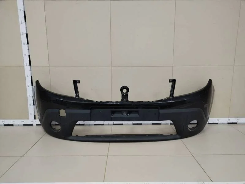Бампер передний Renault Sandero 2009-2014