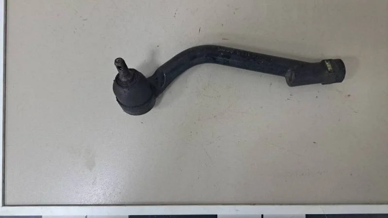 Наконечник рулевой левый Kia Sorento (XM) 2009>