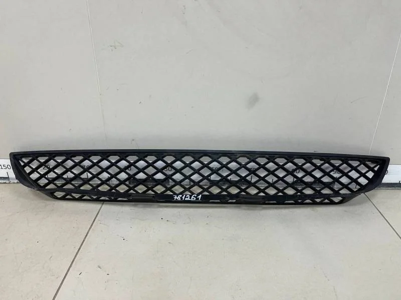 Решетка в бампер центральная Mercedes-Benz Sprinter (906) 2006>