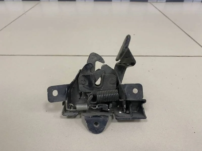 Замок капота Hyundai Solaris 2010-2017