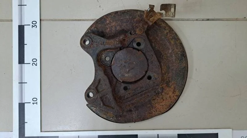 Щит опорный Chevrolet Cruze (J300) 2009-2016