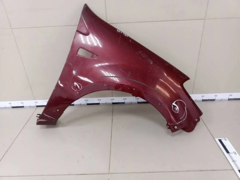 Крыло переднее правое Renault Sandero 2009-2014