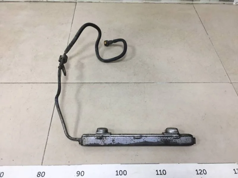 Рейка топливная (рампа) Toyota Corolla E150 2006-2013