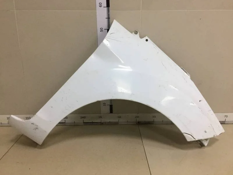 Крыло переднее правое Ford Fiesta (MK6) 2008-2017