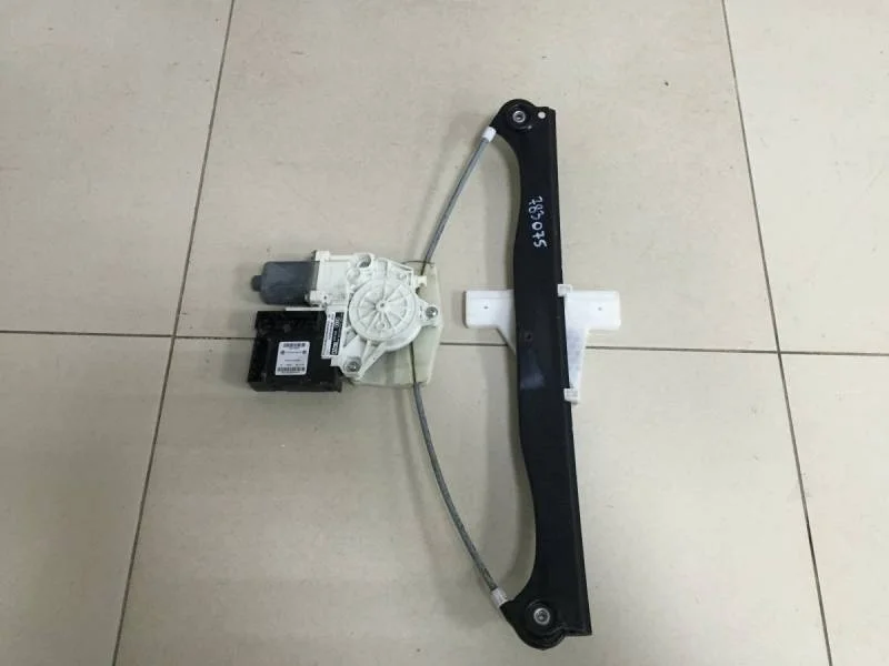 Стеклоподъемник электр. задний правый Audi A3 (8P) 2004-2013