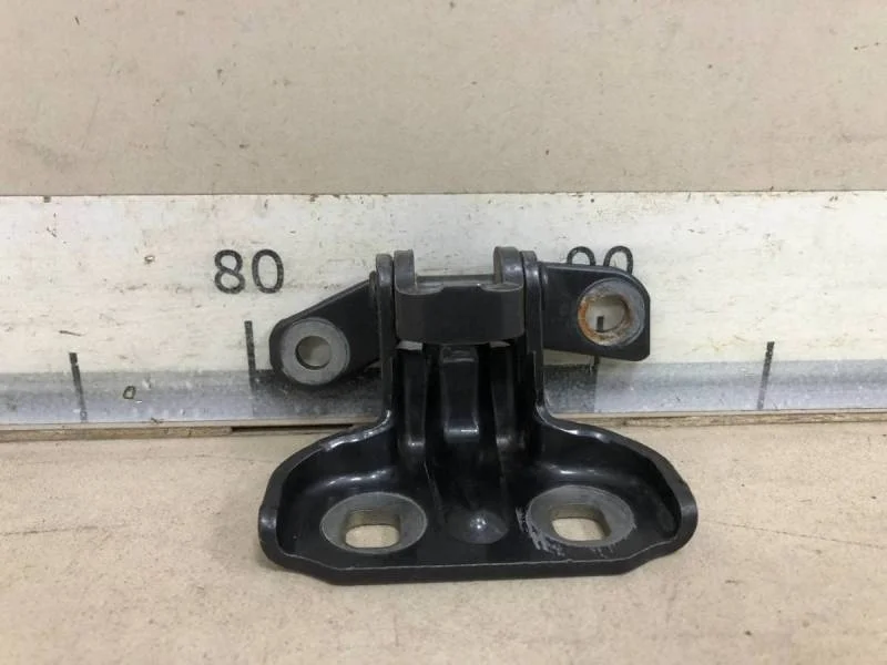 Петля двери задней левой верхняя Chevrolet Cruze (J300) 2009-2016