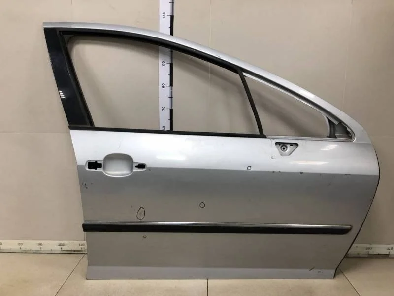 Дверь передняя правая Peugeot 407 2004-2010