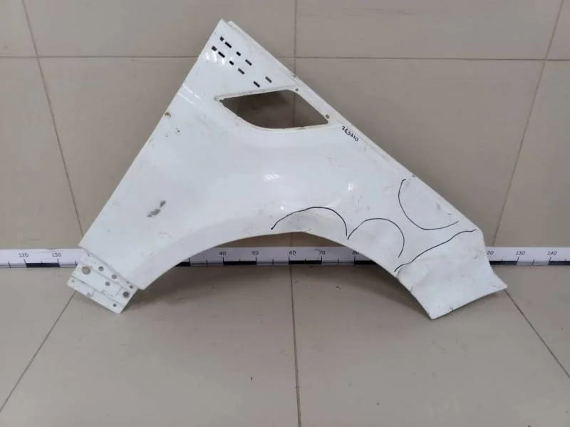 Крыло переднее правое Land Rover Range Rover Sport 2013>