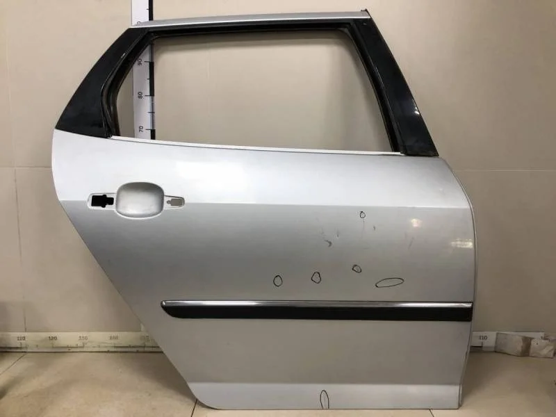 Дверь задняя правая Peugeot 407 2004-2010