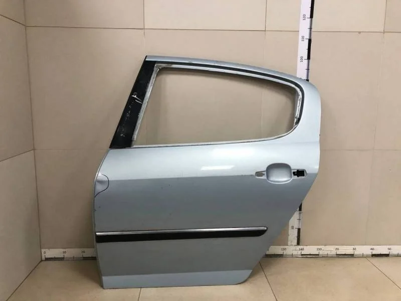 Дверь задняя левая Peugeot 407 2004-2010