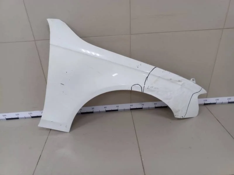 Крыло переднее правое Audi A4 (B8) 2007-2015