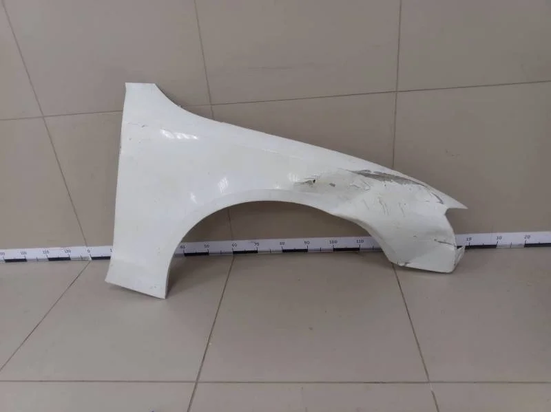 Крыло переднее правое Audi A4 (B8) 2007-2015
