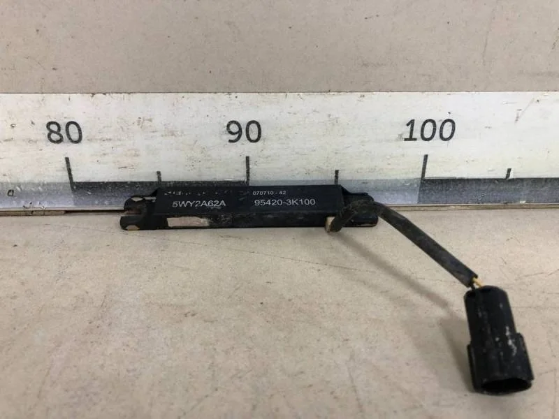 Антенна Kia Sorento (XM) 2009>