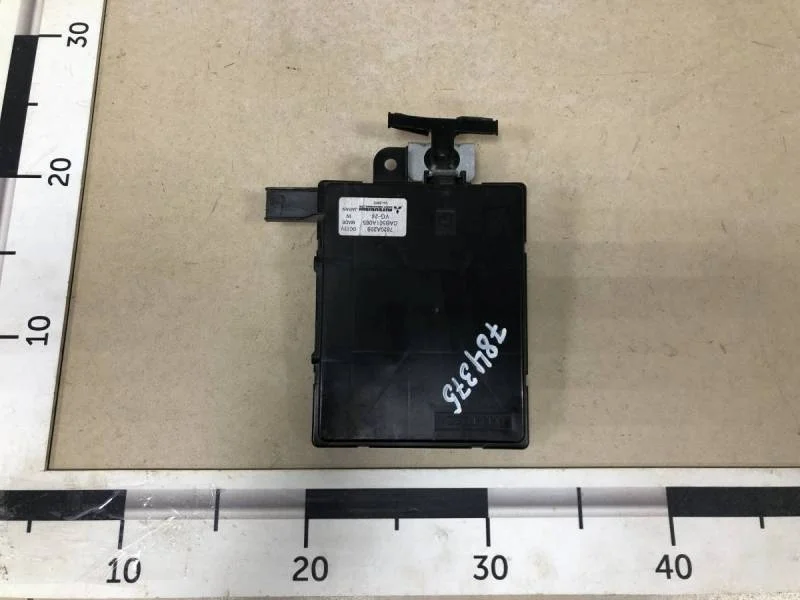 Блок электронный Mitsubishi Outlander XL (CW) 2006-2012