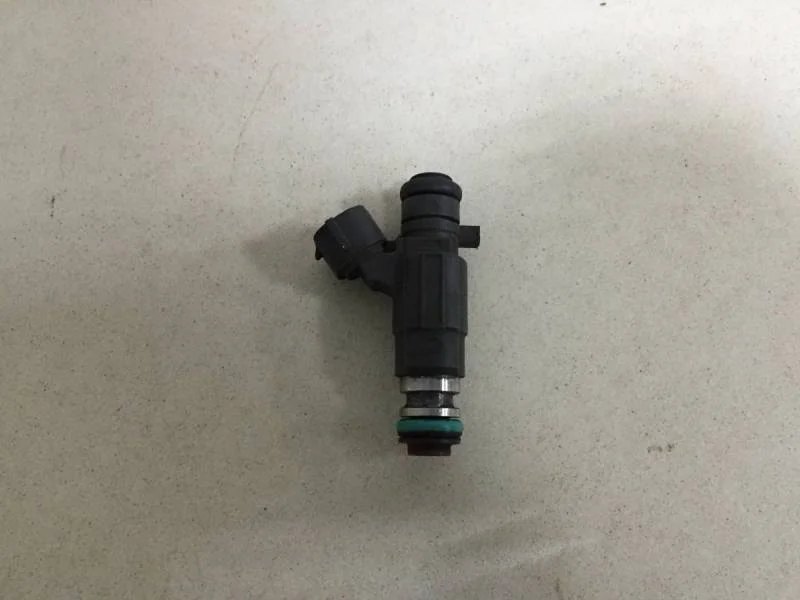 Форсунка инжекторная электрическая Infiniti FX (S50) 2003-2007