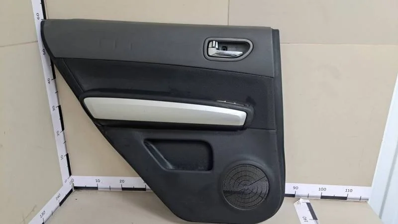 Обшивка двери задней левой Nissan X-Trail (T31) 2007-2014