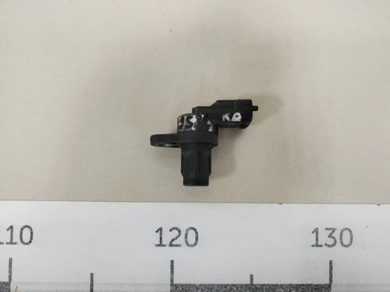 Датчик положения распредвала Ford Focus 3 2011>