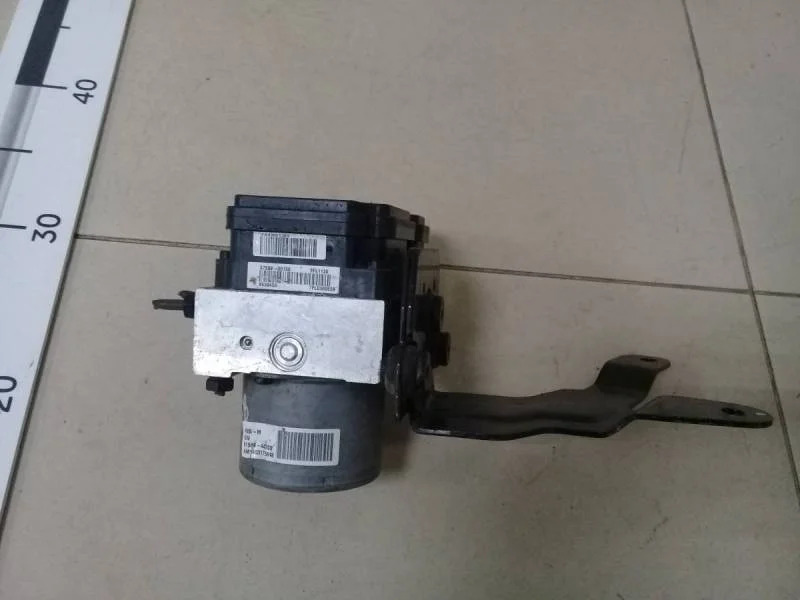 Блок ABS (насос) Kia Cerato (YD) 2013-2020