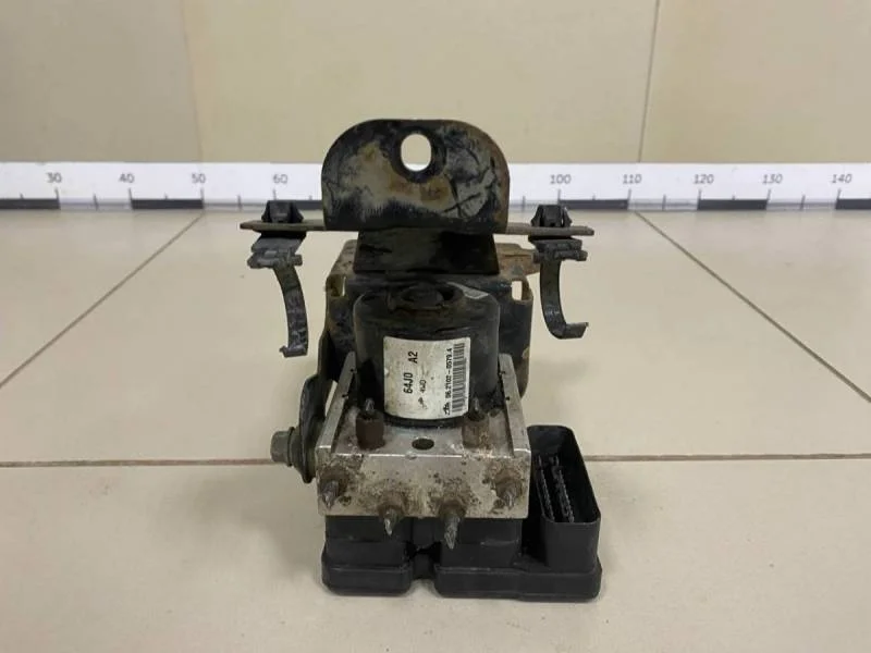 Блок ABS (насос) Suzuki Grand Vitara 2005-2015