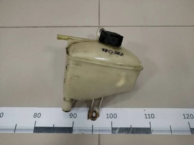 Бачок расширительный Volkswagen Caddy 1995-2004