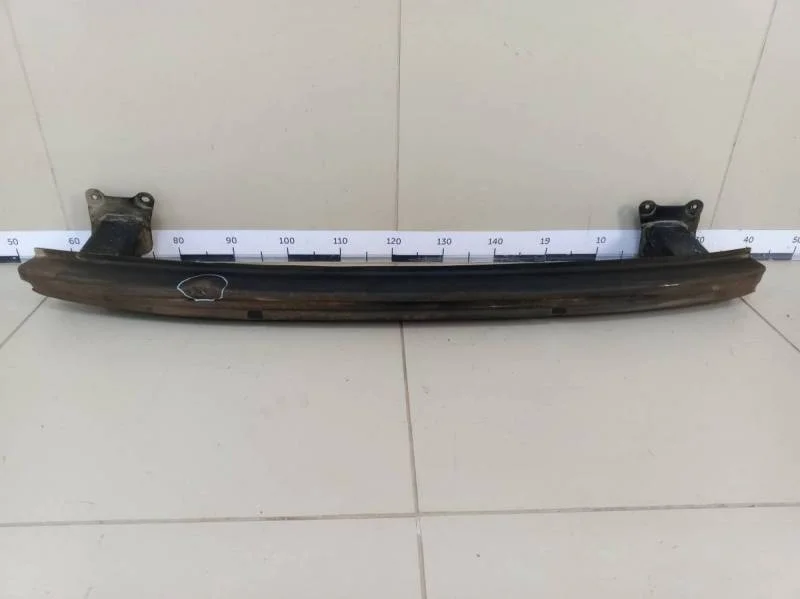 Усилитель заднего бампера Volkswagen Jetta (1K) 2006-2011