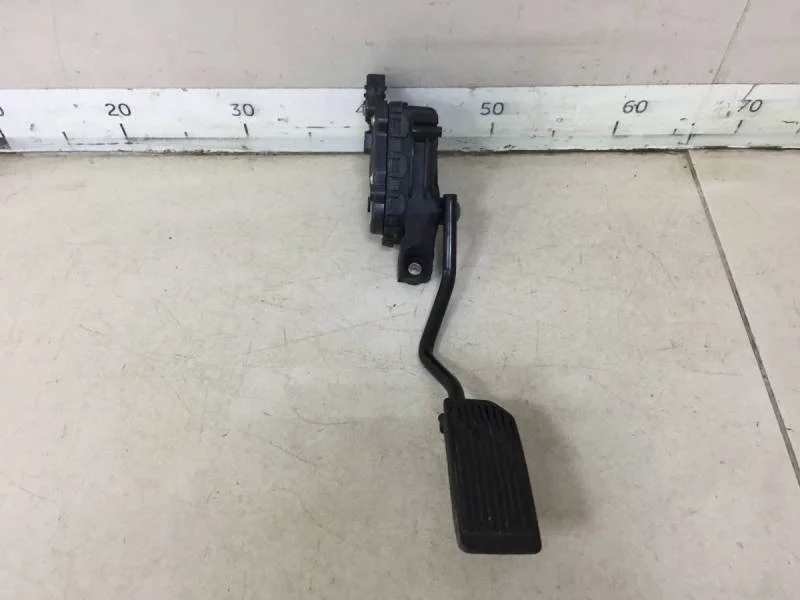 Педаль газа Nissan Almera (N16) 2000-2006