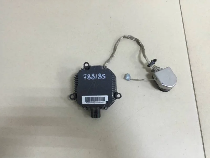 Блок ксеноновой лампы Honda Civic 5D 2006-2012