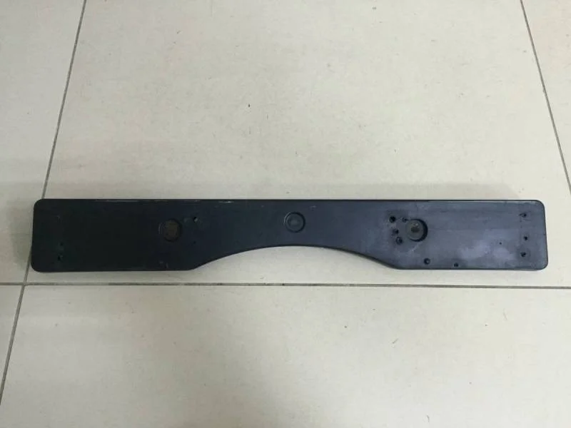 Накладка переднего бампера под номер Toyota Camry (V50) 2011-2017