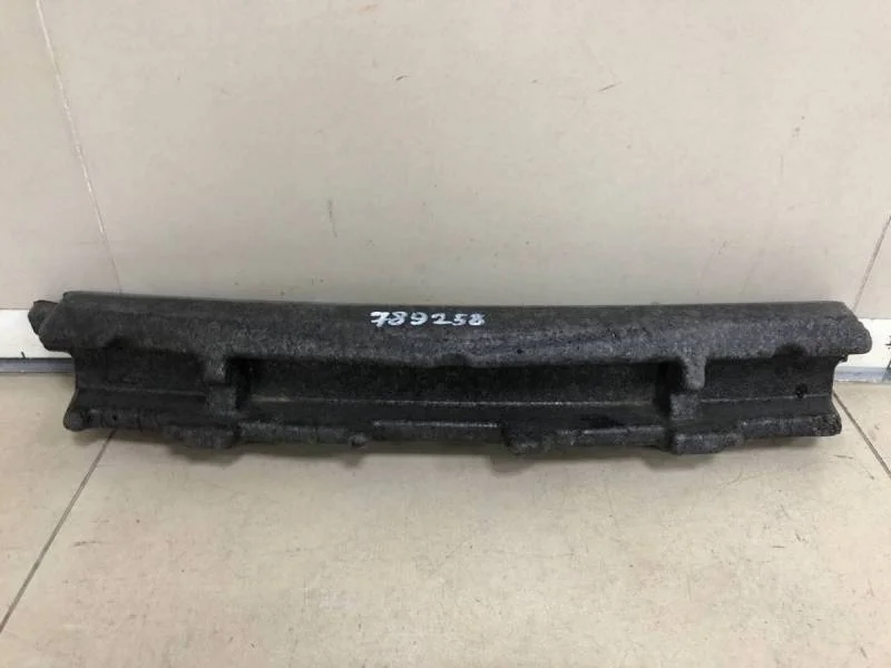 Наполнитель переднего бампера Mercedes-Benz C-Class (W204) 2007-2014