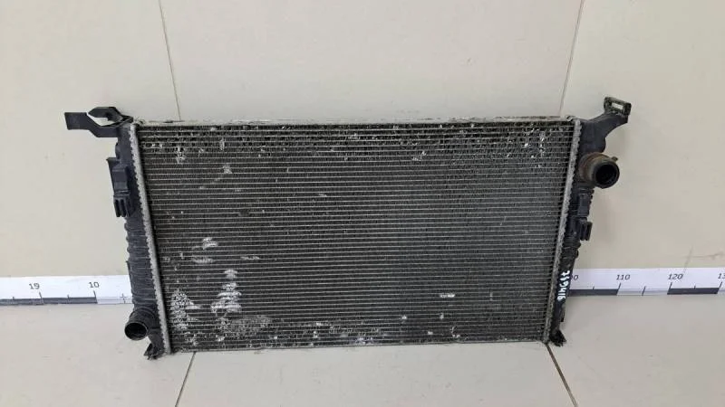 Радиатор охлаждения двигателя Renault Duster 2012>