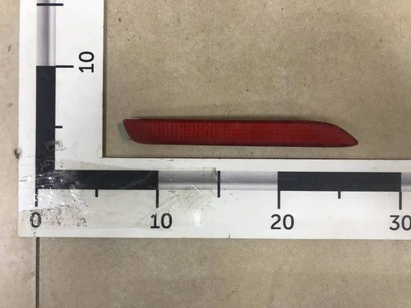 Отражатель в бампер задний правый Toyota Camry (V50) 2011-2017