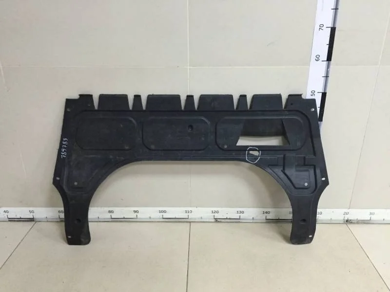 Пыльник двигателя центральный Skoda Fabia (NJ) 2014>