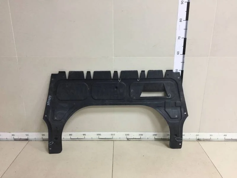 Пыльник двигателя центральный Skoda Fabia (NJ) 2014>