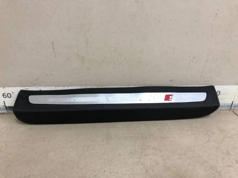 Накладка порога (внутренняя) Audi Q7 (4L) 2005-2015