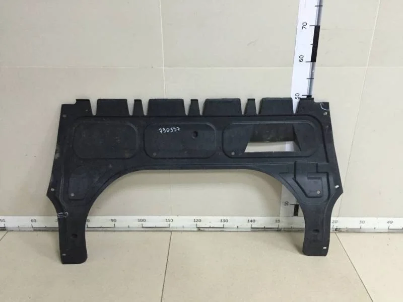 Пыльник двигателя центральный Skoda Fabia (NJ) 2014>