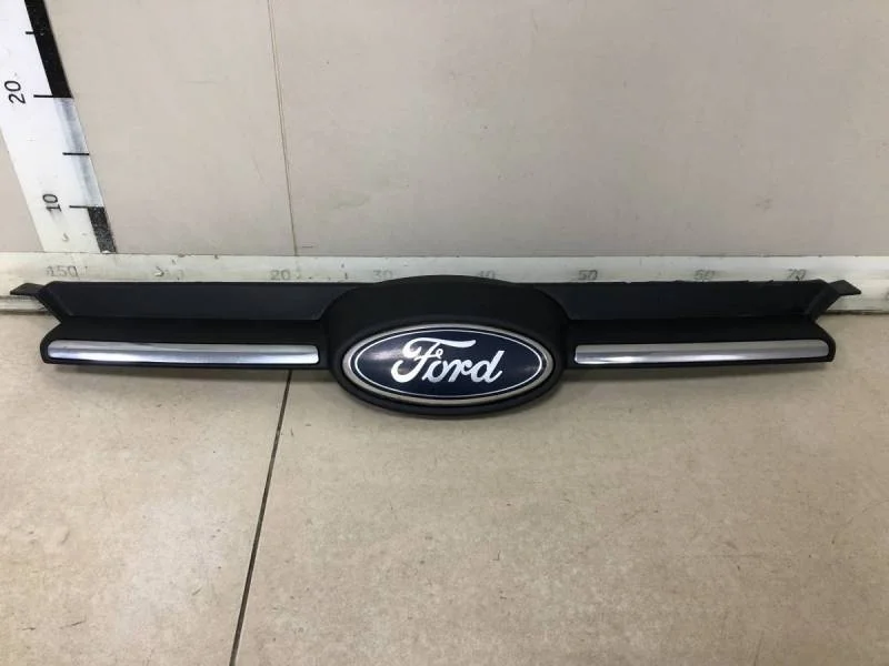 Решетка радиатора Ford Focus 3 2011>