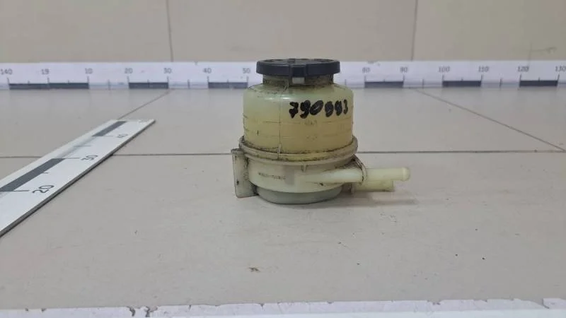 Бачок гидроусилителя Toyota Camry (XV30) 2001-2006