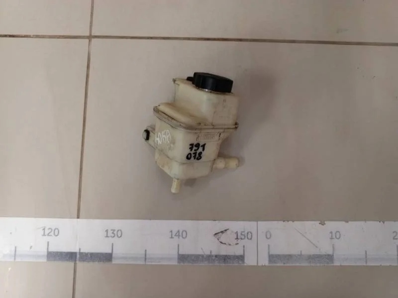 Бачок гидроусилителя Chevrolet Aveo T300 2011>