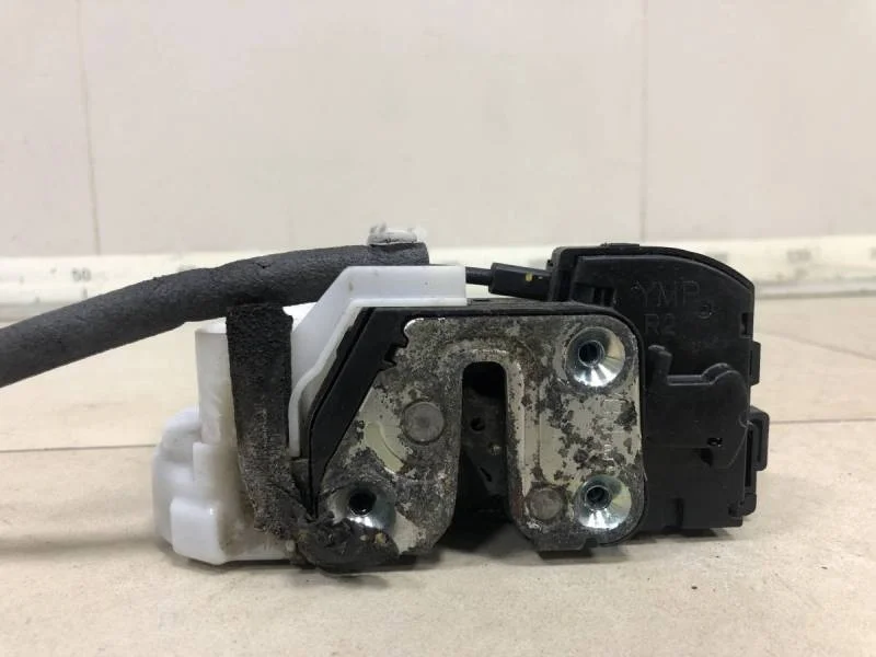 Замок двери задней правой Hyundai Sonata 6 (YF) 2010-2014