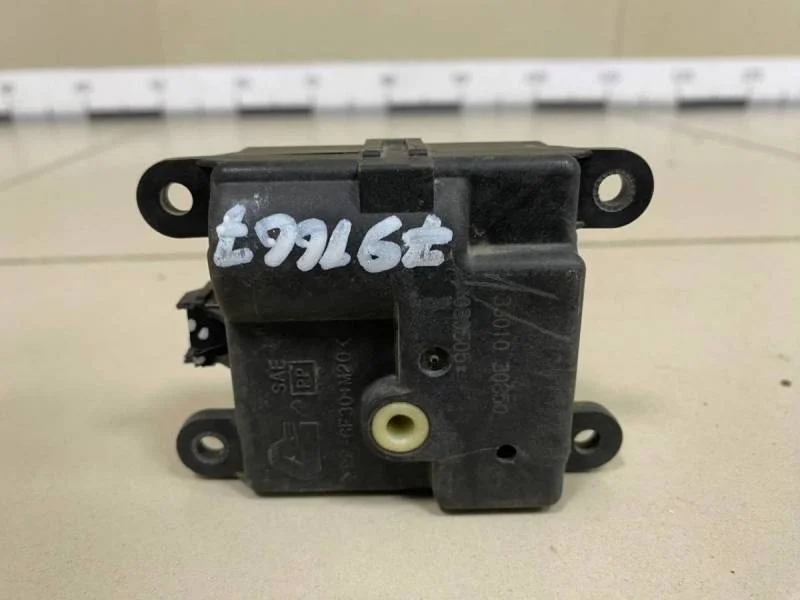 Моторчик заслонки печки Nissan Murano (Z50) 2004-2008