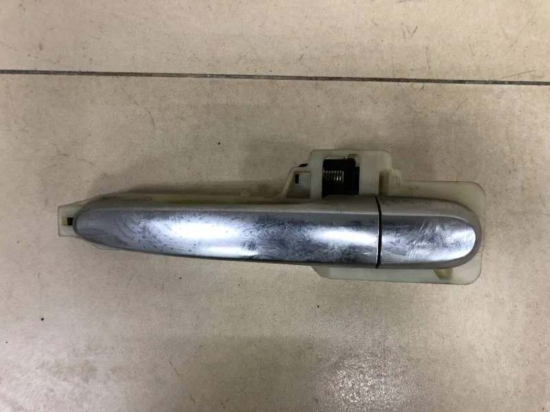 Ручка двери задней наружная правая Kia Sorento (XM) 2009>