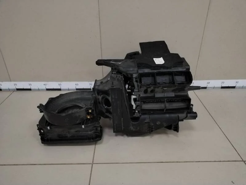 Корпус отопителя Volkswagen Polo (Sed RUS) 2011>