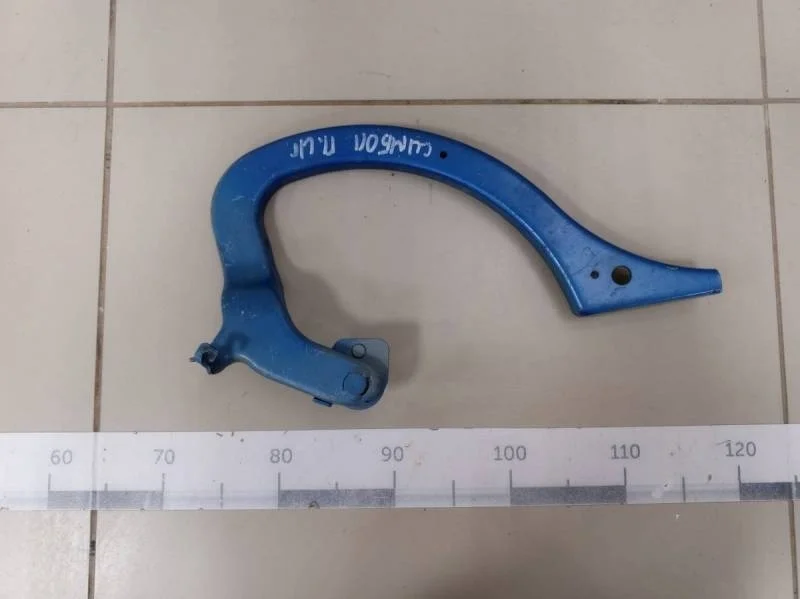 Петля крышки багажника Renault Clio (2) 1998-2008