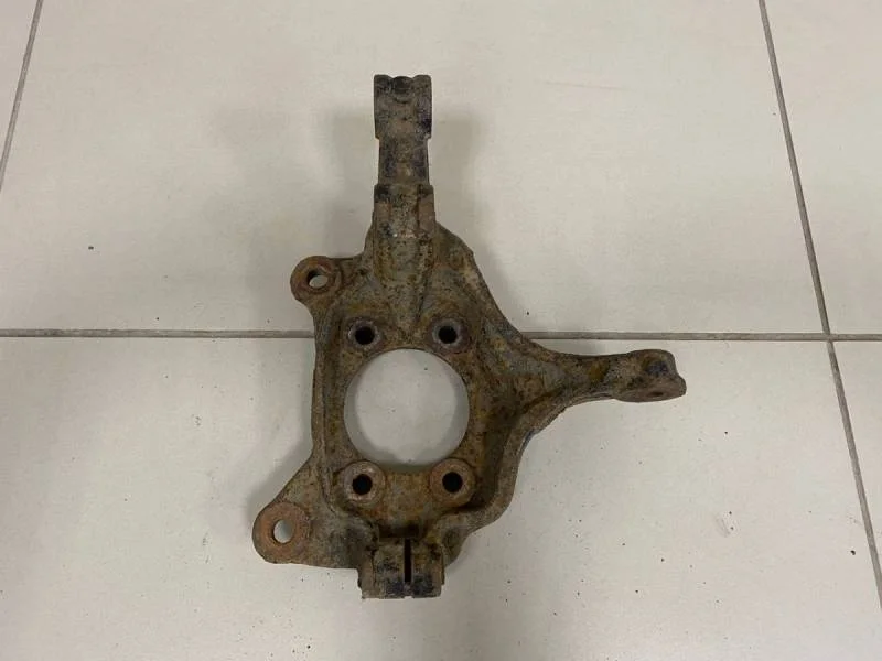 Кулак поворотный передний правый Mazda CX-5 (KE) 2011-2017