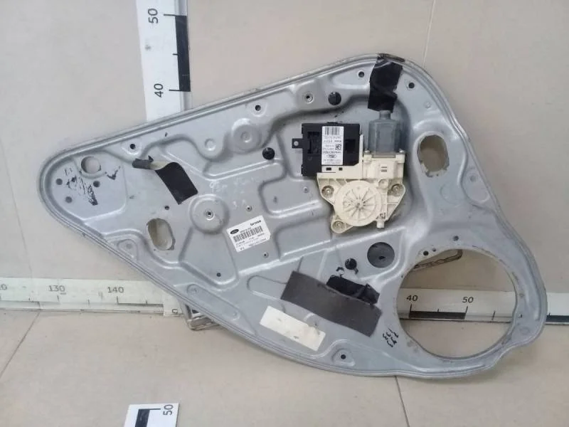 Стеклоподъемник электр. задний левый Ford Focus 2 (DB) 2008-2011