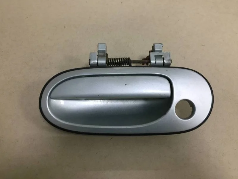 Ручка двери передней наружная левая Nissan Almera Classic (B10) 2006-2013